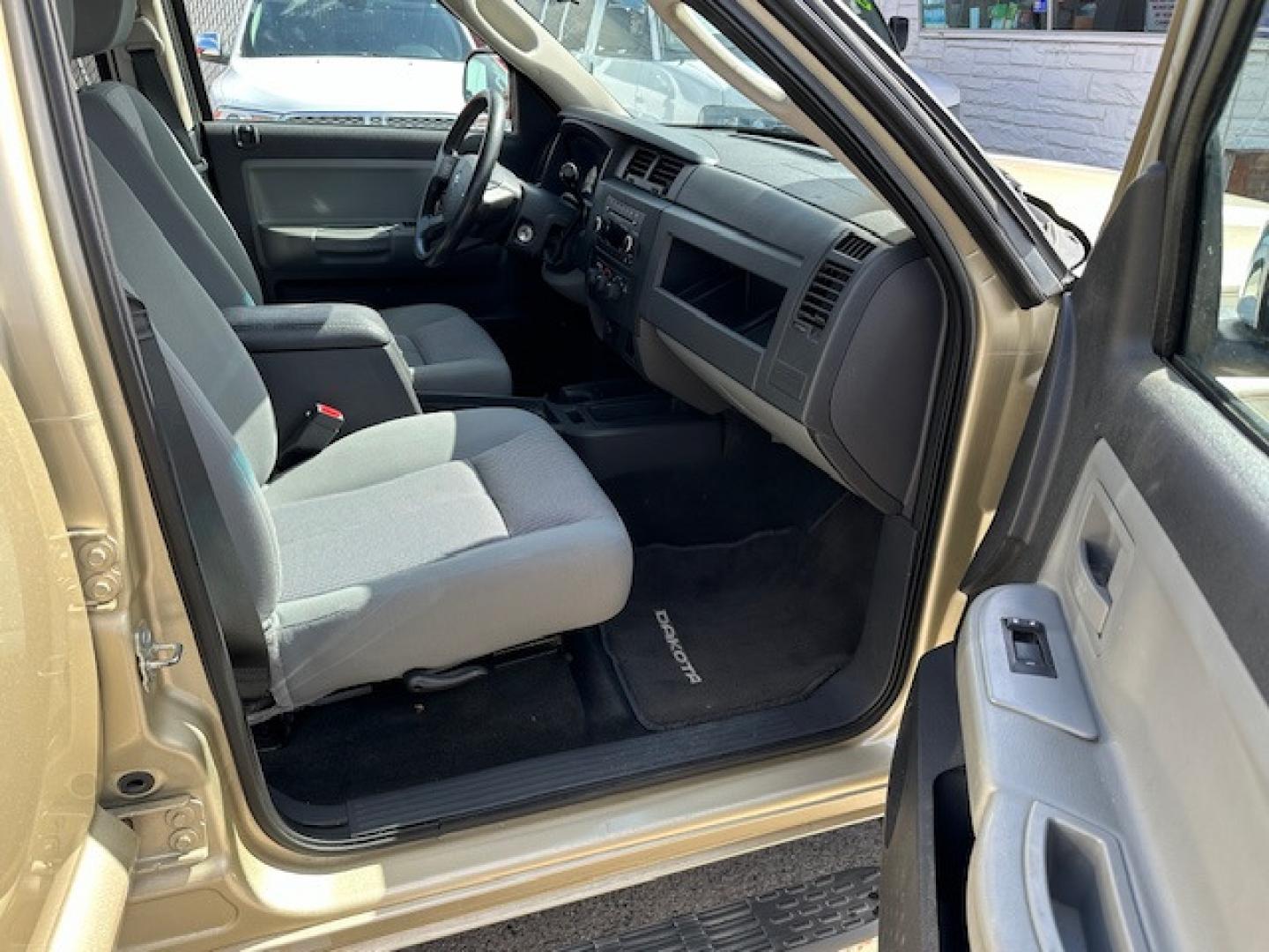 2011 /BEIGE Dodge Dakota SLT (1D7RW3GK3BS) with an 3.7 V6 engine, Automatic transmission, located at 3200 1st Avenue North, Billings, MT, 59101, (406) 245-9055, 45.779270, -108.510742 - Very Nice 4 Door Pickup with A Ton of Options! Power Windows, Power Door Locks, Remote Key Entry, Rugged Terrain Tires, Tilt Steering Column, Cruise Control, 4X4, Running Boards, Tonneau Cover, Towing, Custom Bumper Guard and Only 79,000 Miles. CarFax Dealer Auto Brokers of Montana/AA&A Auto Ren - Photo#10